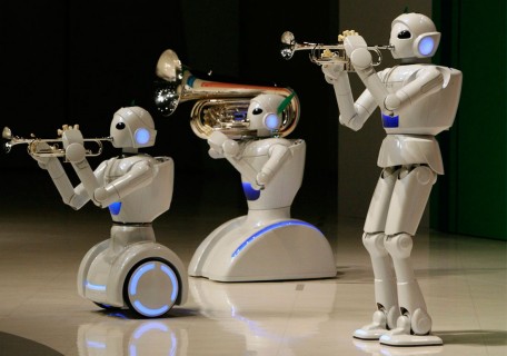 Роботы поют
